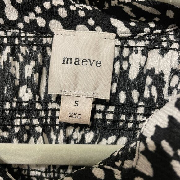 Maeve Button-Front Top - Picture 7 of 10